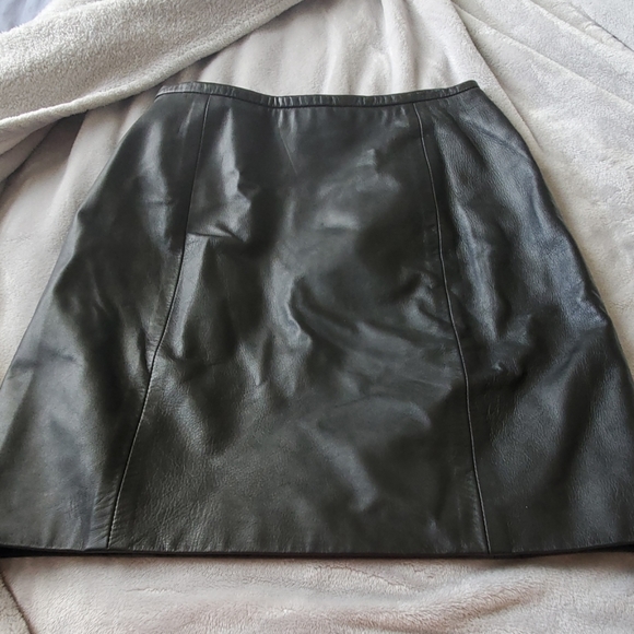 Leather skirt ❤ 3/25 - Picture 4 of 8